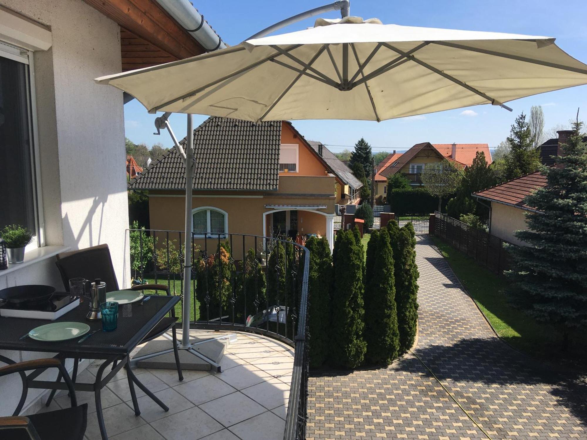 Balatonlelle Apartmanhaz Exterior foto