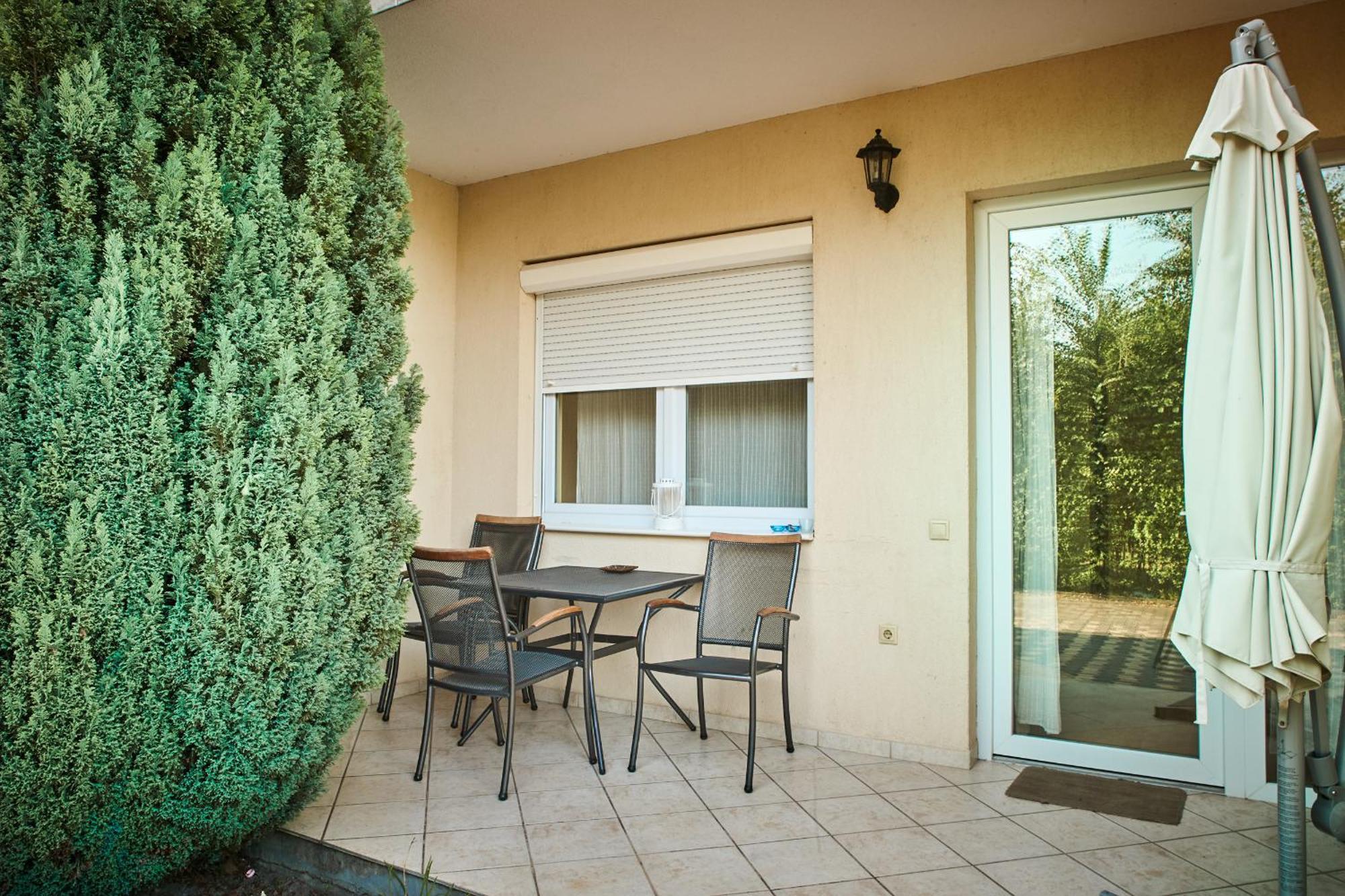 Balatonlelle Apartmanhaz Exterior foto